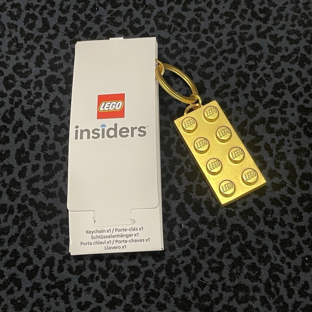 FIFA 2026 Fan Fest LEGO Insiders Brick Metal Gold Keychain NYC RARE